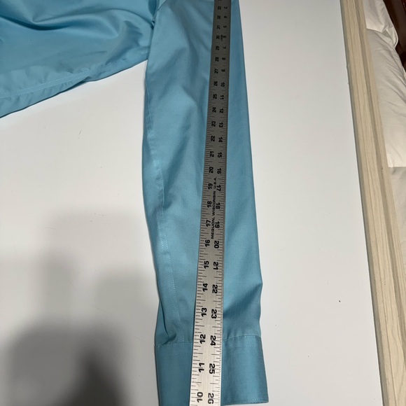 Calvin Klein Slim Fit Non-Iron Performance Dress Shirt Blue 16.5 34/35 - Picture 11 of 13